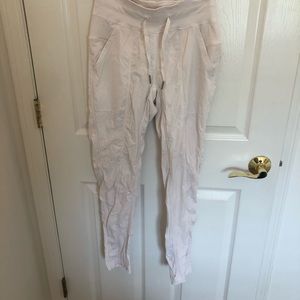 Lululemon pants!